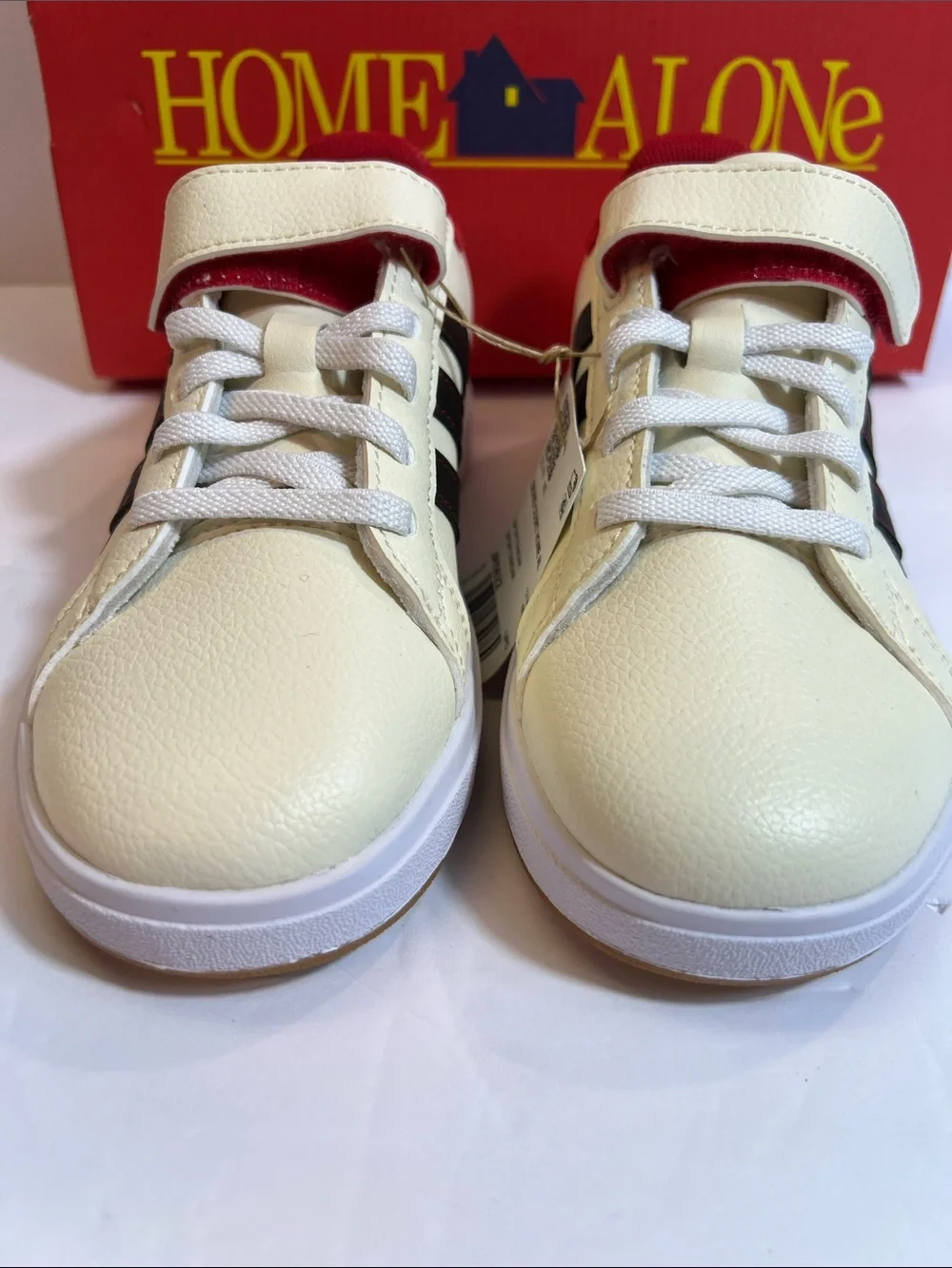 Adidas Grand Court Home Alone Kids Sneakers  shoes JR5622 Size 13K‎ New in Box